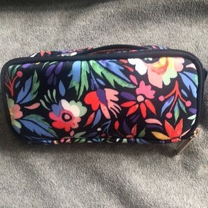 LeSportsac Kevyn Pareo